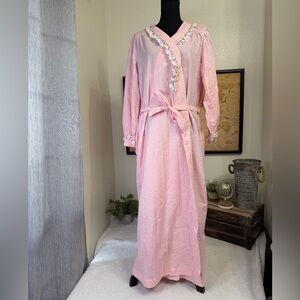Montgomery Ward vintage stripe self tie robe